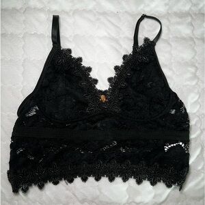 Cooper’s Closet black lace top!